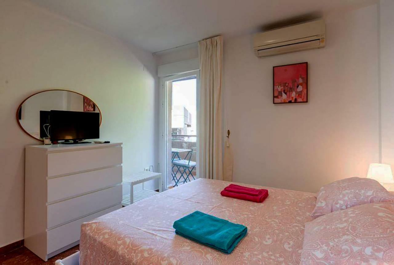 Apartamento Con Parking Gratuito Málaga Exterior foto
