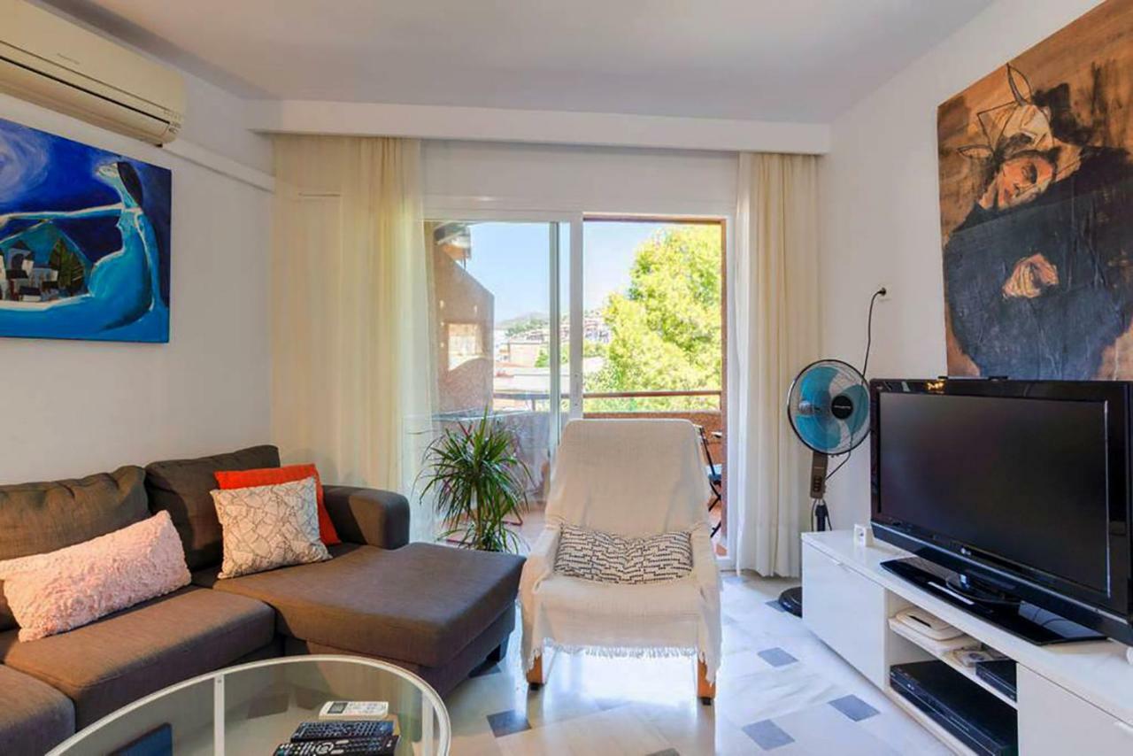 Apartamento Con Parking Gratuito Málaga Exterior foto