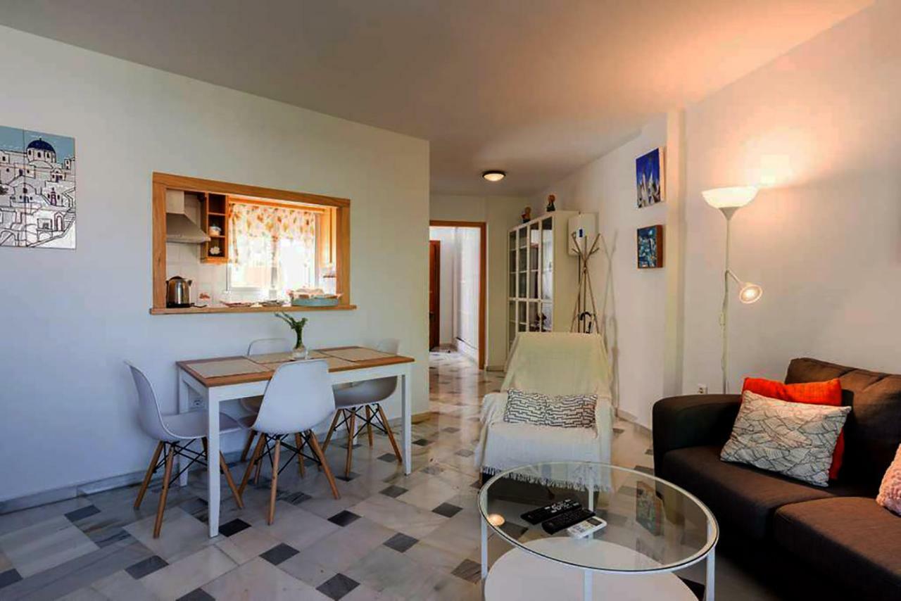 Apartamento Con Parking Gratuito Málaga Exterior foto