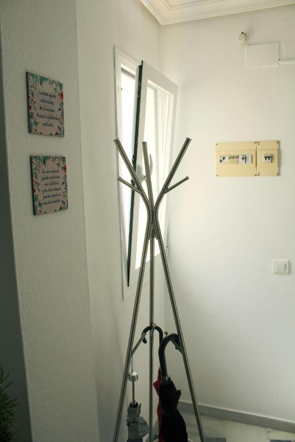 Apartamento Con Parking Gratuito Málaga Exterior foto